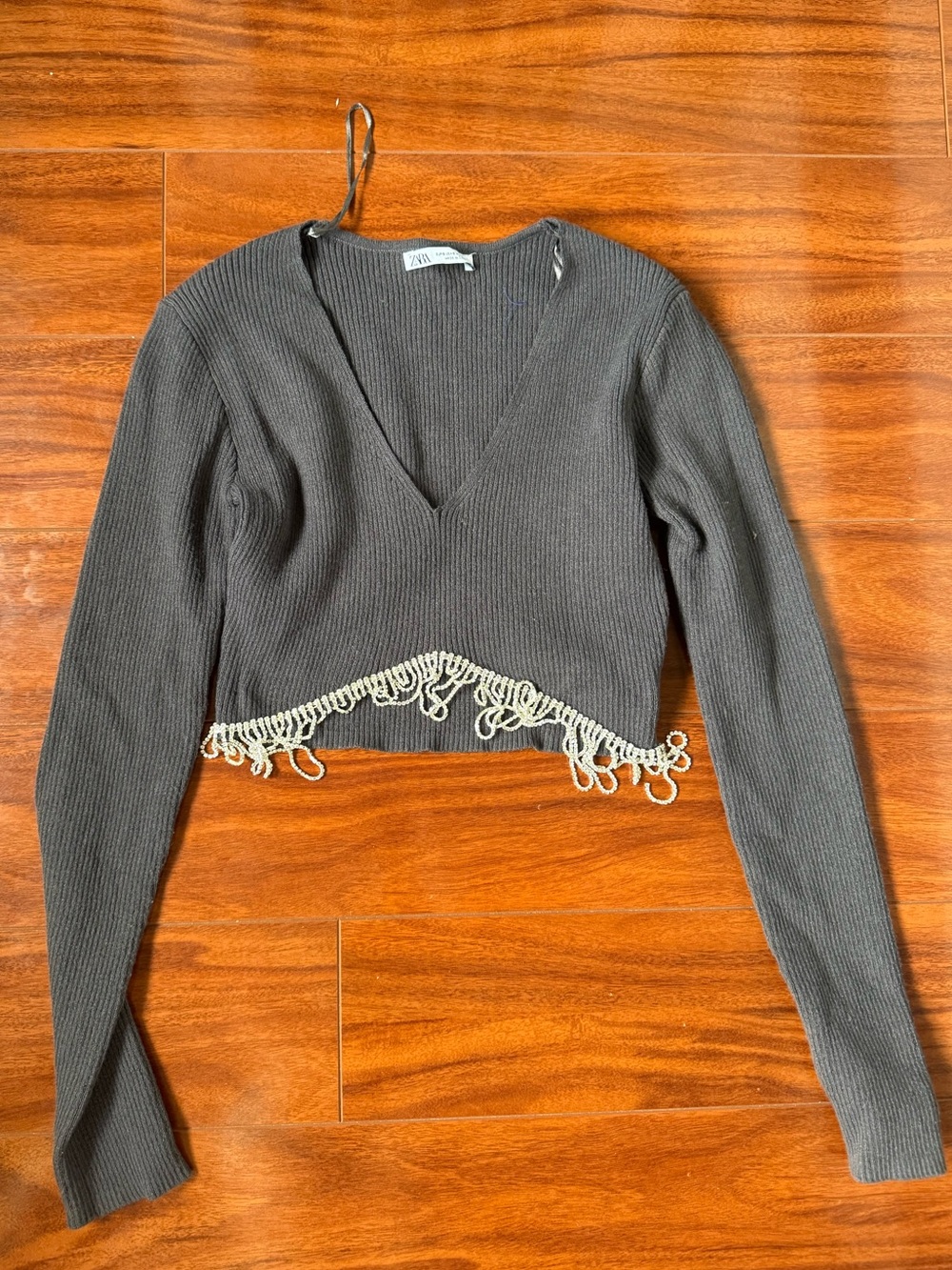 Zara sweater cropped v neck